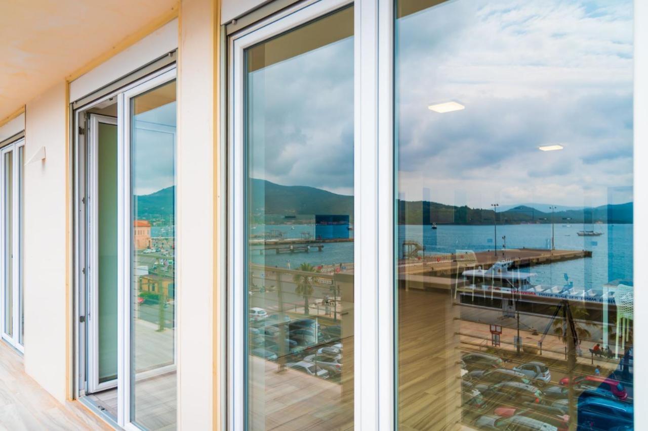 Appartamento Fronte Mare Portoferraio Luaran gambar